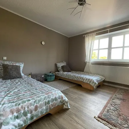 2-zi Mit Kingsize-bett Und Privatem Parkplatz * Ostrohe
